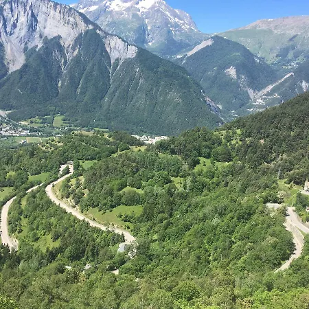 La Vallée Blanche Bikehotel *